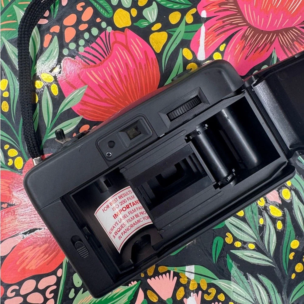 Kalimar Spirit SP 35mm Film Camera Panorama Focus Free Point and Shoot‎ Black